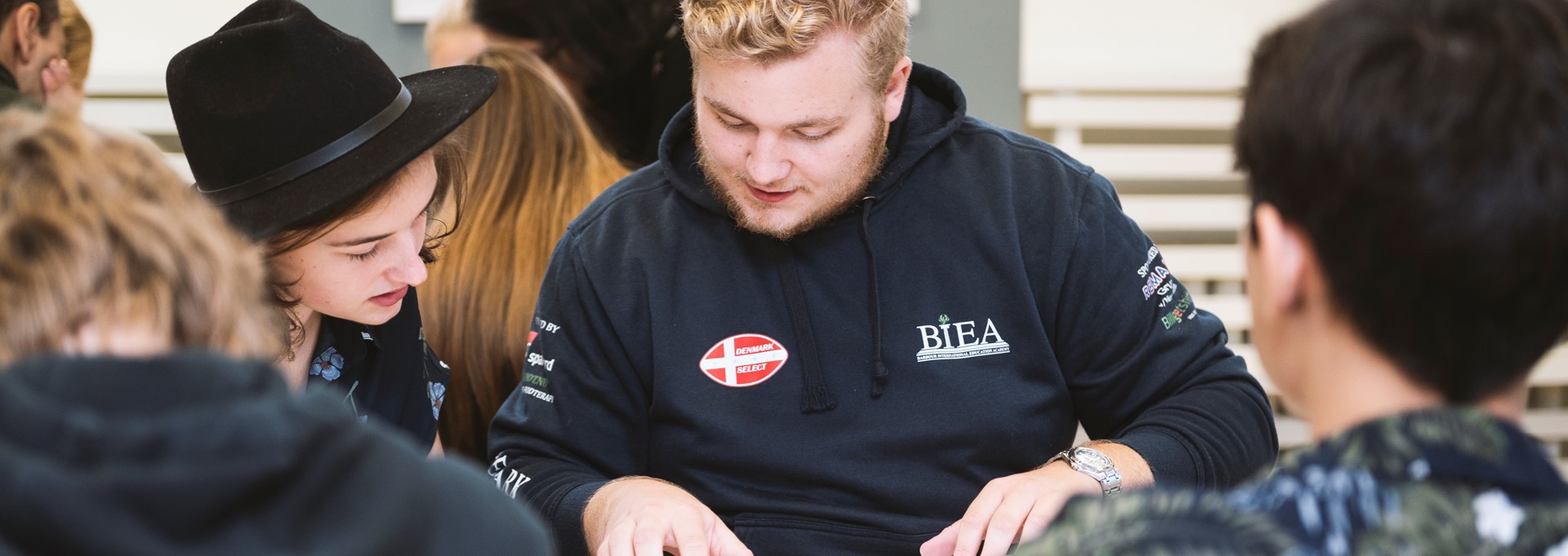 Vib Kat Aug 2023 6824